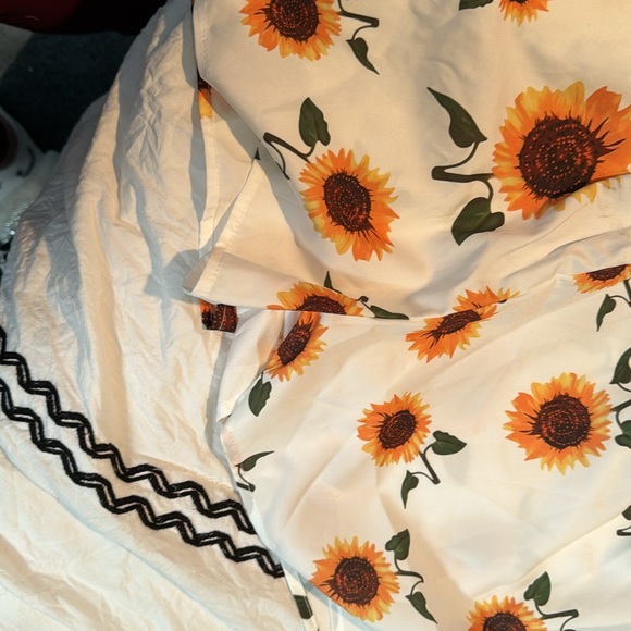 Romper - Picture 5 of 7